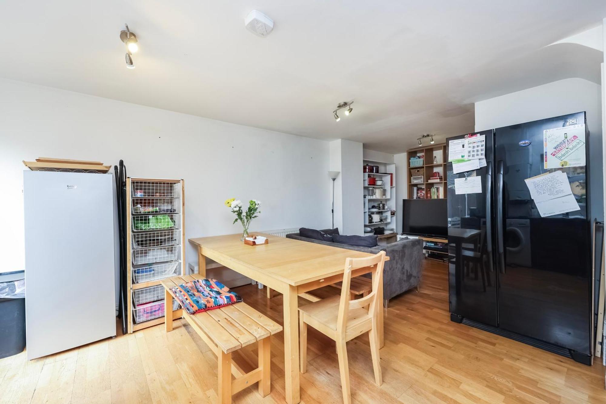Vibrant Clapham Double Bedroom Лондон Екстер'єр фото